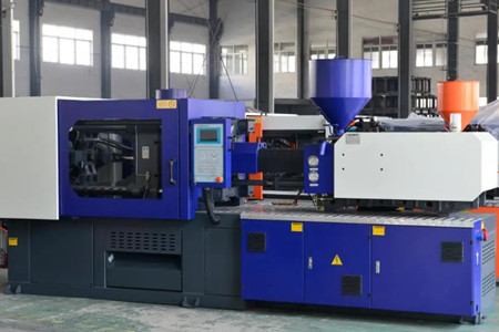 伺服节能精密注塑机多少钱一台?至少3万元以上!