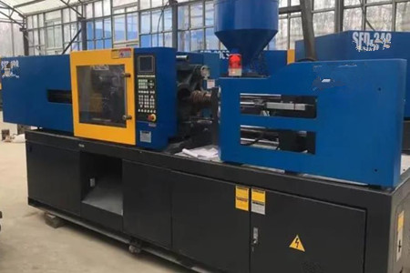 塑料注塑机操作期间需要注意哪些事项?