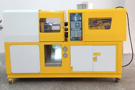 小型塑料注塑机有哪些?京琼机械来分享!