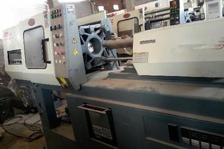 混双色卧式注塑机的射出速度和压力参数如何调节?