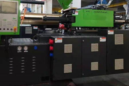 塑料注塑机的辅助设备有哪些？京琼介绍！